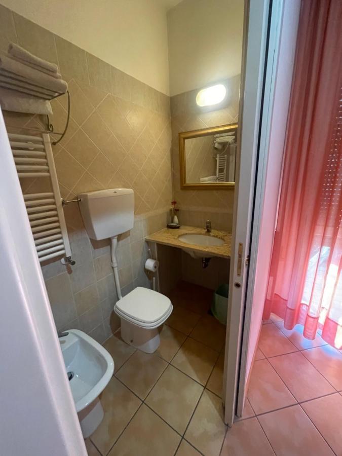Hotel Magda Novafeltria Экстерьер фото