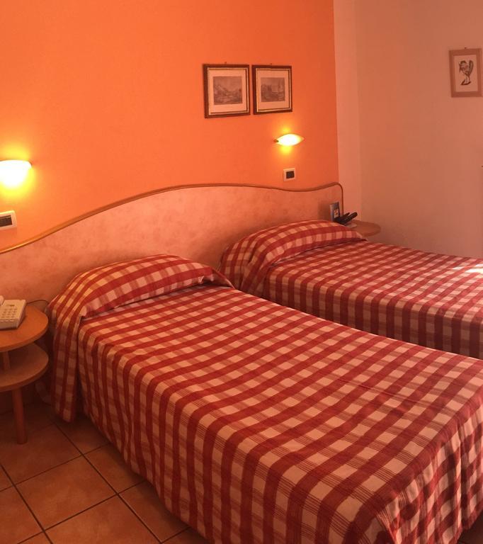 Hotel Magda Novafeltria Номер фото